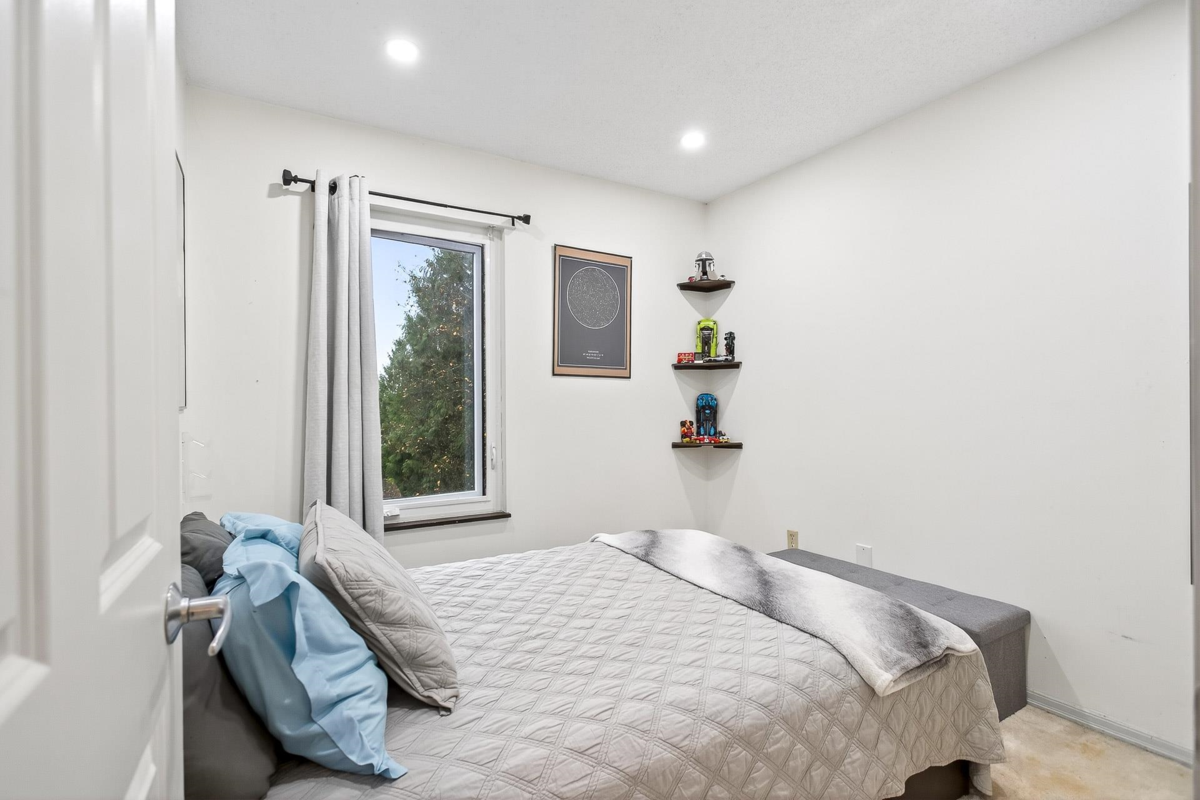 Staircase Photo of 432 Cardiff Way, Port Moody, BC