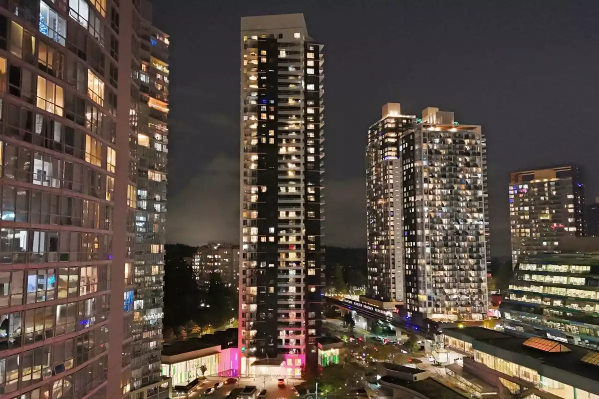 Exterior Front Photo of 3701 9887 Whalley Boulevard, Surrey, BC