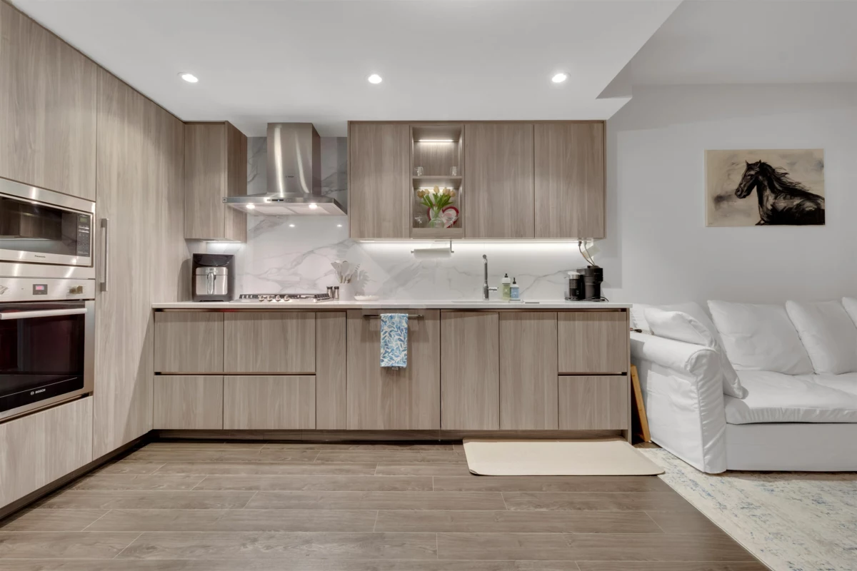 Kitchen Island Photo of 3701 9887 Whalley Boulevard, Surrey, BC