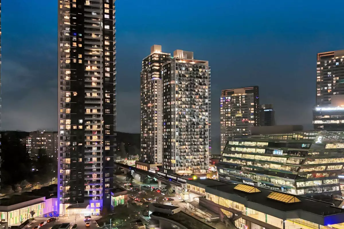 Laundry Room Photo of 3701 9887 Whalley Boulevard, Surrey, BC