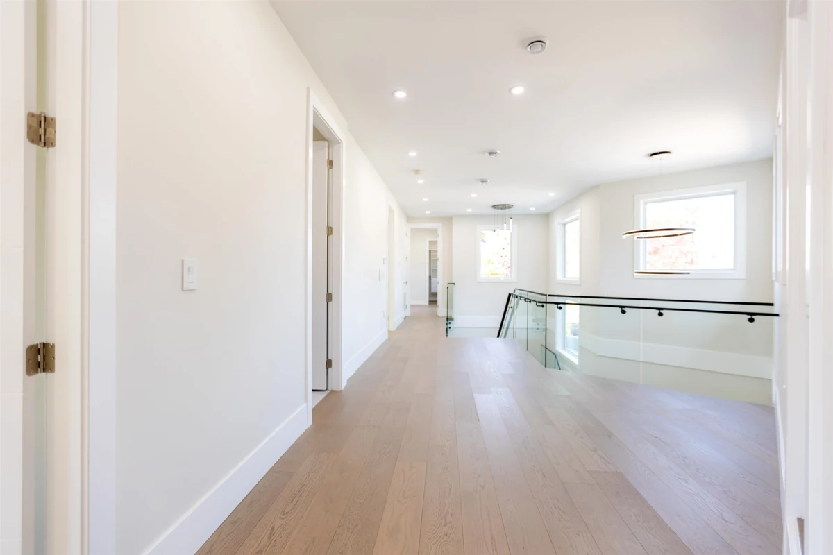 Basement Recreation Room Photo of 11668 95a Avenue, Delta, BC