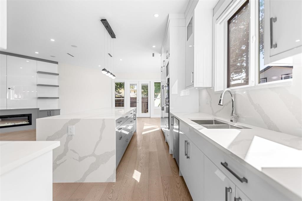 Breakfast Nook Photo of 11668 95a Avenue, Delta, BC