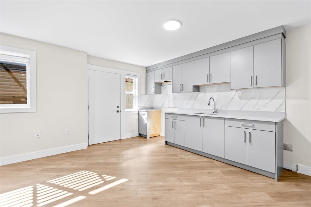 Front Yard Photo of 11668 95a Avenue, Delta, BC