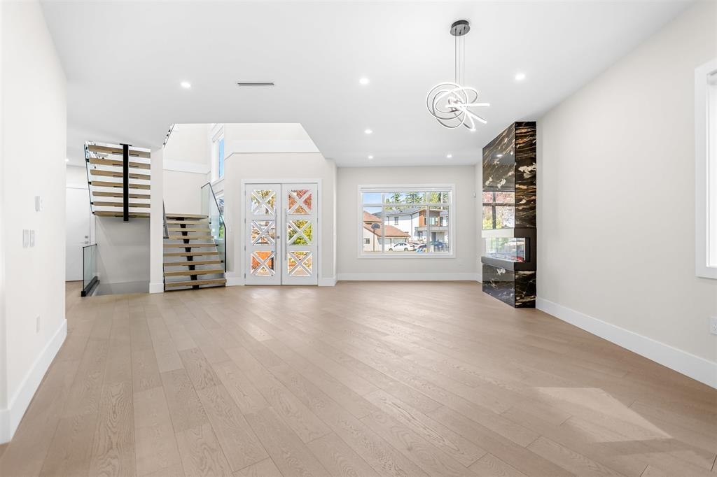 Living Room Photo of 11668 95a Avenue, Delta, BC