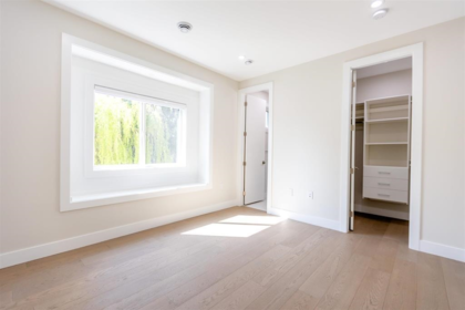 Entry Foyer Photo of 11668 95a Avenue, Delta, BC