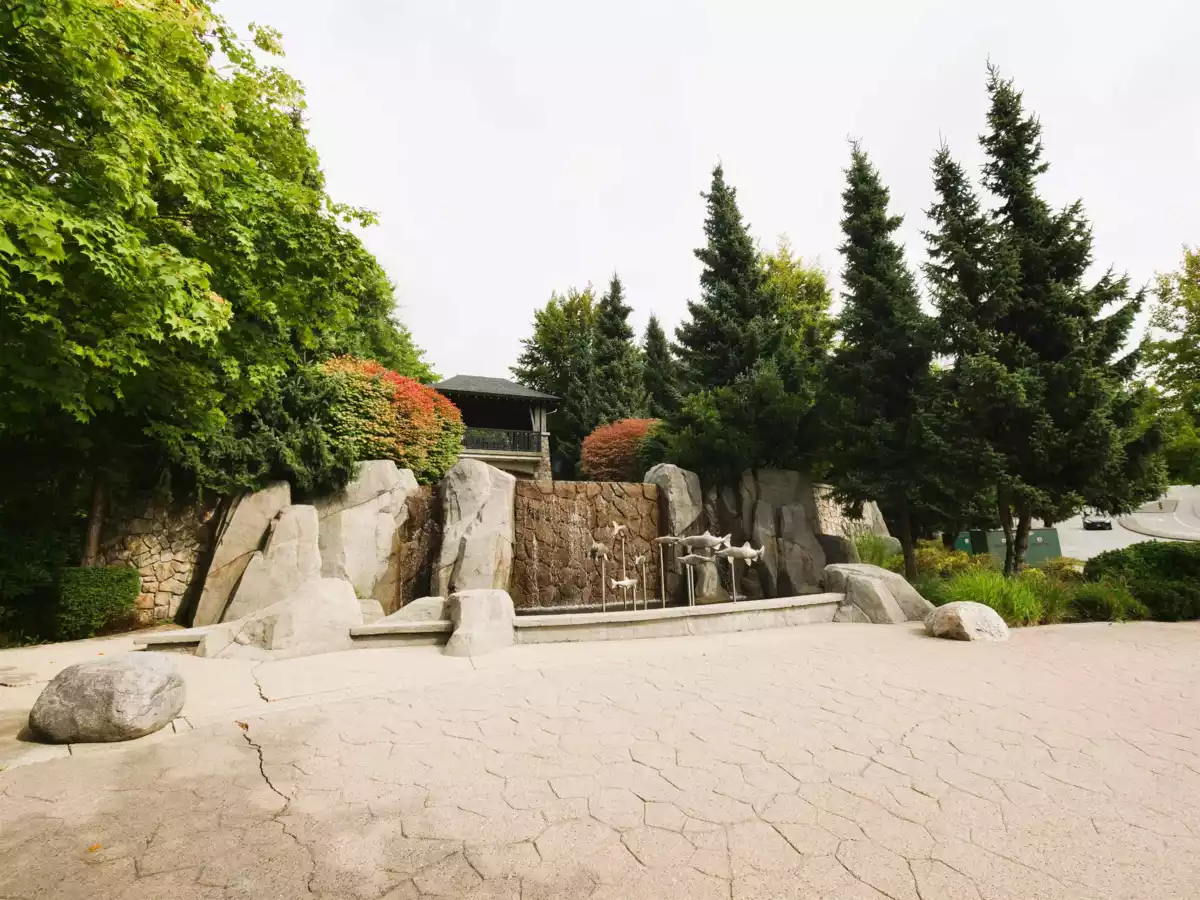 Entry Foyer Photo of 109 2998 Silver Springs Boulevard, Coquitlam, BC