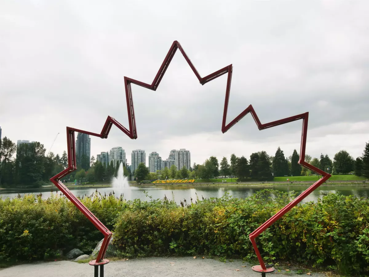 Hallway Photo of 109 2998 Silver Springs Boulevard, Coquitlam, BC