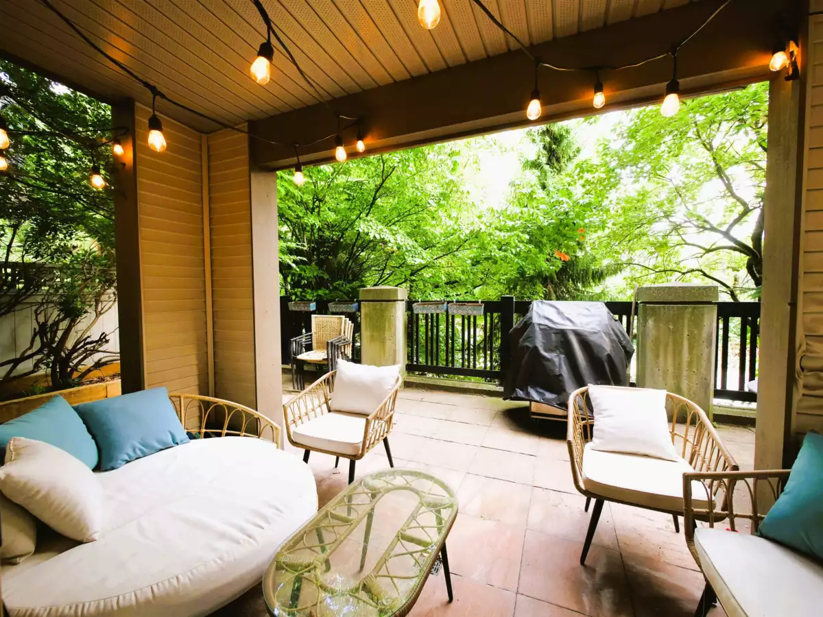 Primary Bathroom Photo of 109 2998 Silver Springs Boulevard, Coquitlam, BC