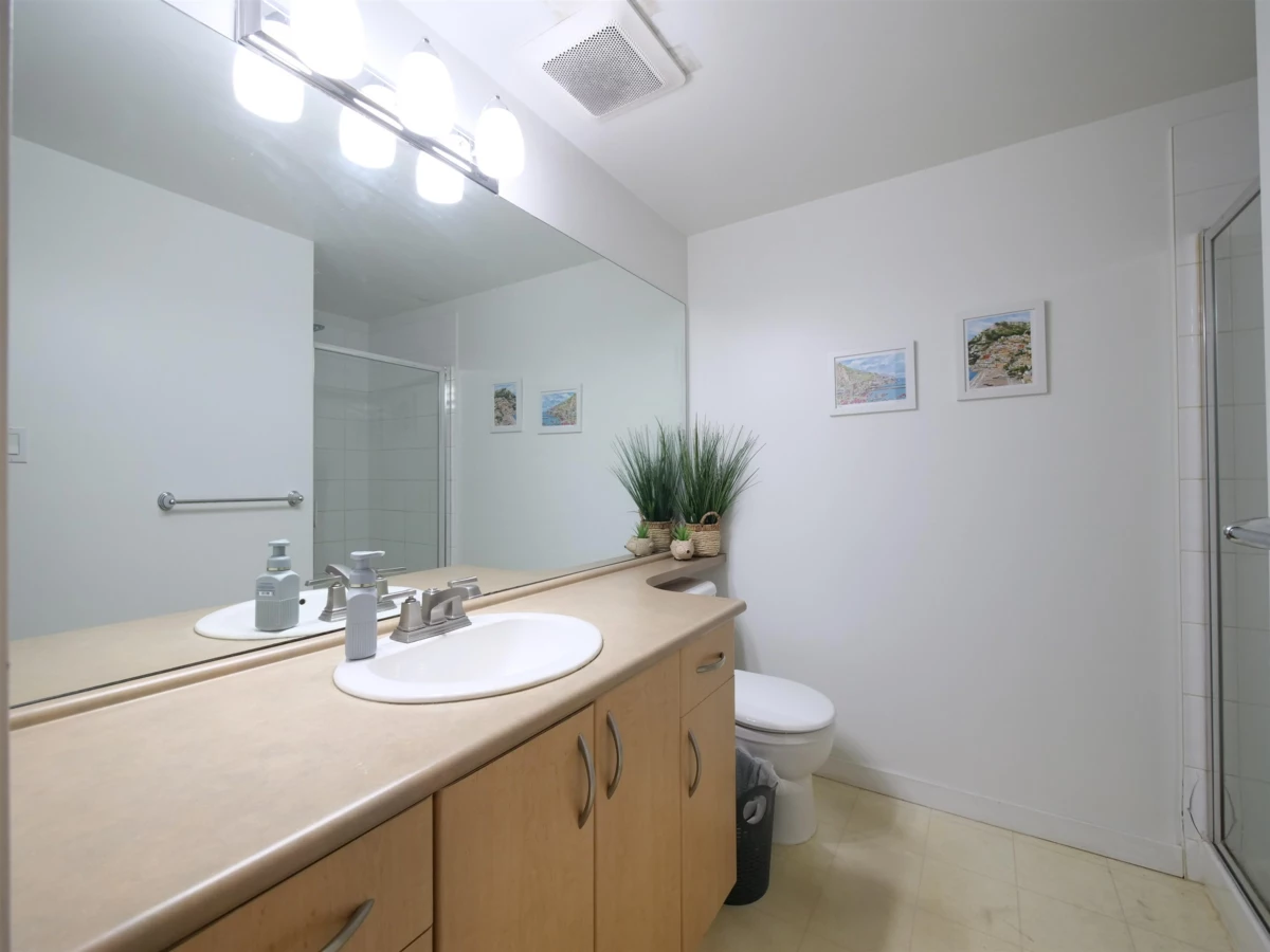 Primary Bedroom Photo of 109 2998 Silver Springs Boulevard, Coquitlam, BC