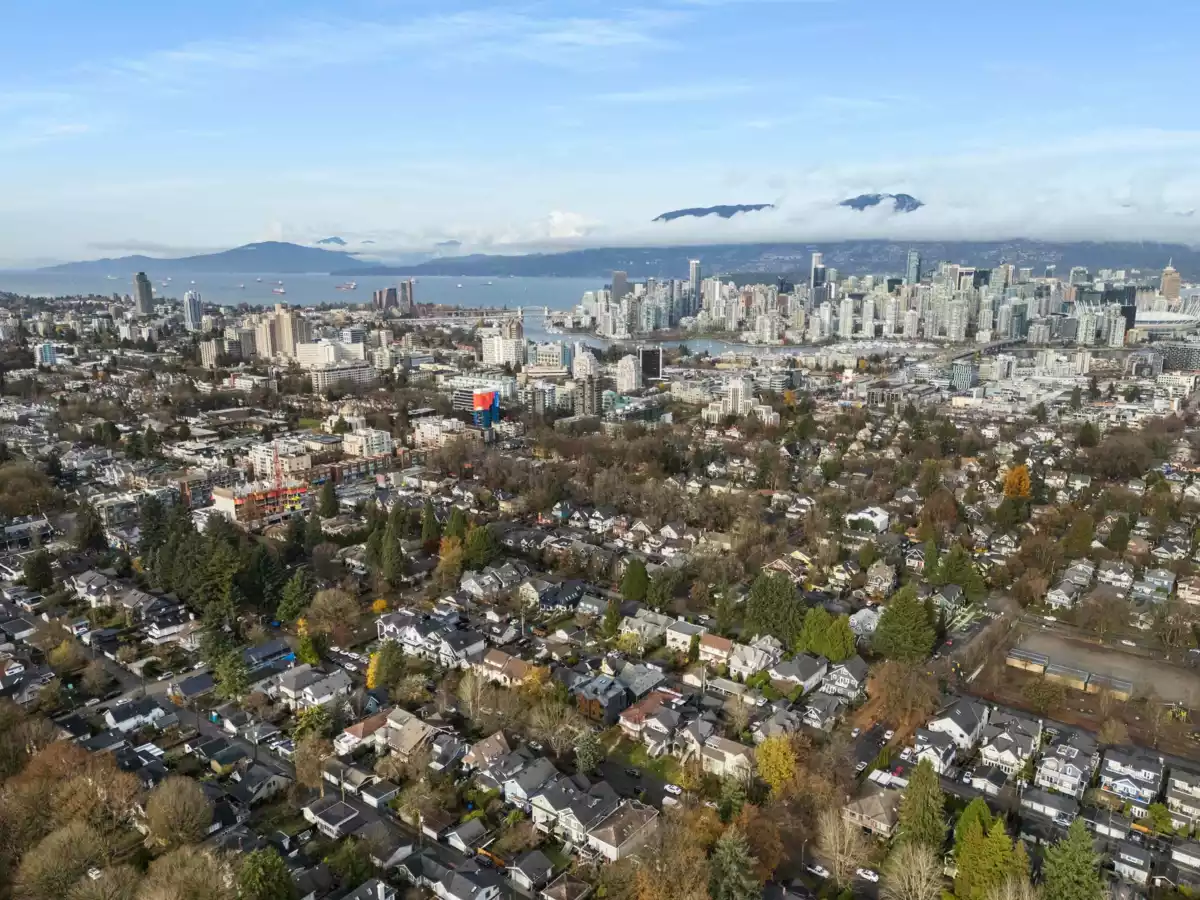 Aerial View of 2 273 W 17th Avenue, Vancouver, BC