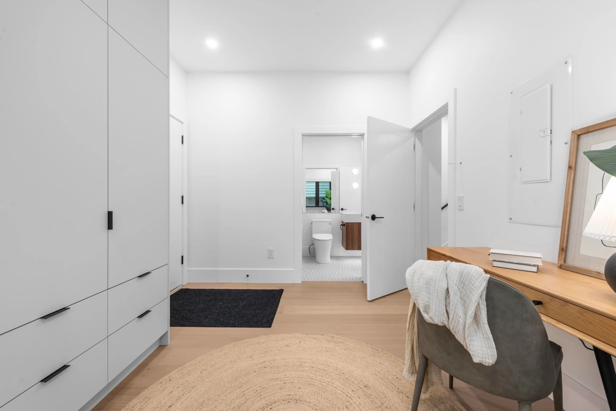 Loft / Bonus Room Photo of 2 273 W 17th Avenue, Vancouver, BC