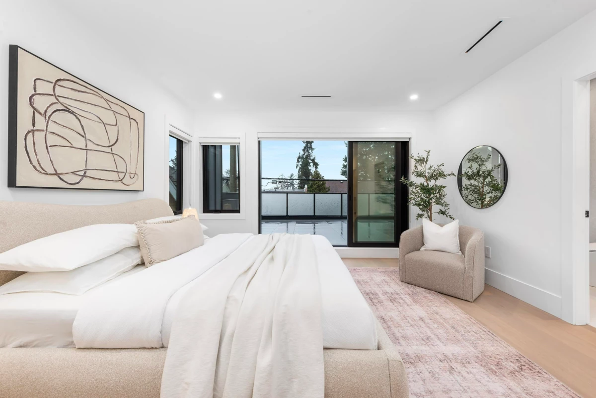 Outdoor Patio Photo of 2 273 W 17th Avenue, Vancouver, BC