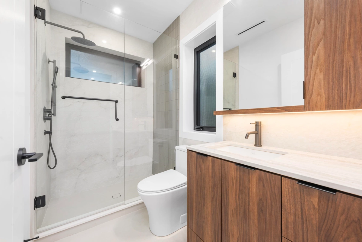 Staircase Photo of 2 273 W 17th Avenue, Vancouver, BC