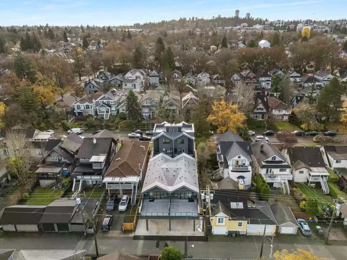 Street View Photo of 2 273 W 17th Avenue, Vancouver, BC