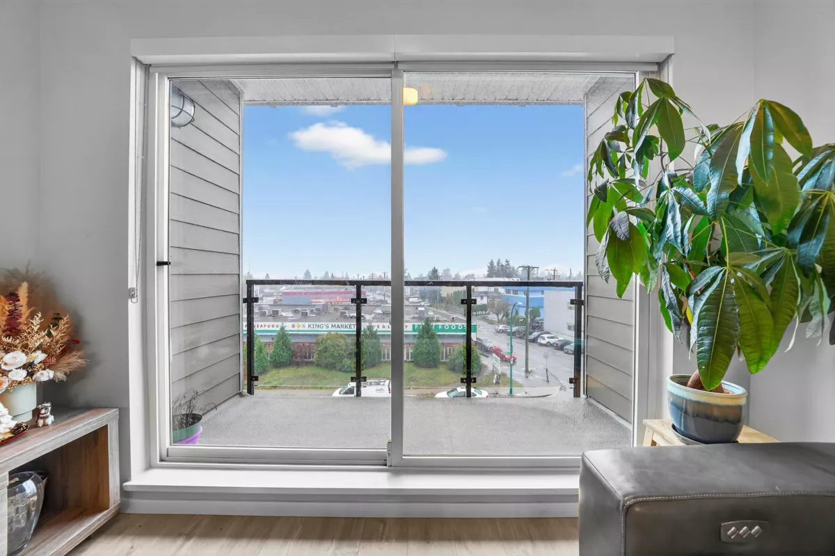 Office / Den Photo of PH6 6283 Kingsway, Burnaby, BC