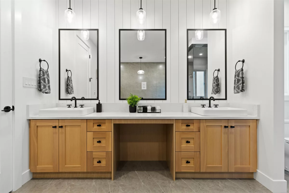 Garage Interior Photo of 19851 37 Avenue, Langley, BC