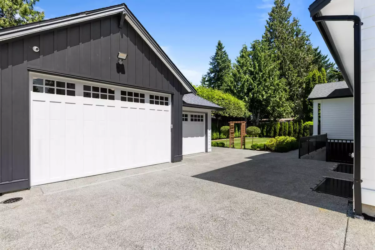 Playground / Recreational Area Near 19851 37 Avenue, Langley, BC