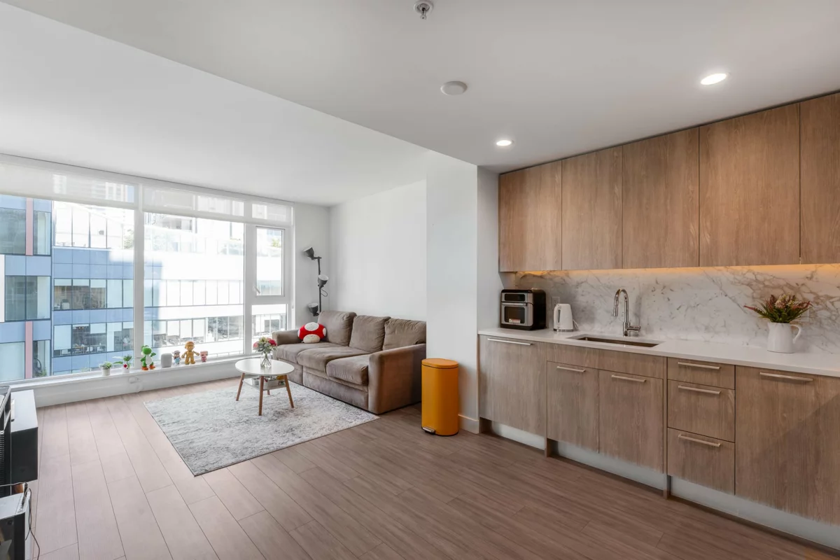 Exterior Rear Photo of 807 6398 Silver Avenue, Burnaby, BC