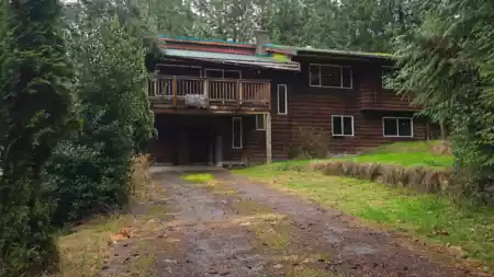 4494 Rondeview Road, Madeira Park, BC, Pender Harbour Egmont — 3 bed single family residence for sale