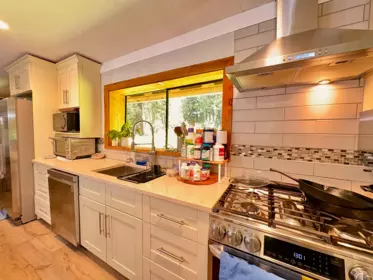 Hallway Photo of 23551 132 Avenue, Maple Ridge, BC