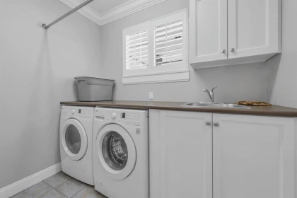 Mudroom Photo of 10 Cedarwood Court, Port Moody, BC