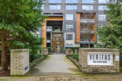 509 9168 Slopes Mews, Burnaby, BC, Simon Fraser Univer. — 2 bed apartment/condo for sale