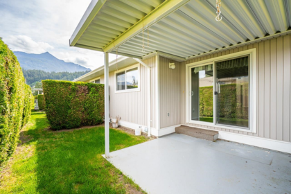 Hallway Photo of 6 659 Douglas Street, Hope, BC