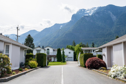 Outdoor Patio Photo of 6 659 Douglas Street, Hope, BC