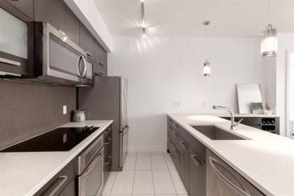 223 3333 Main Street, Vancouver, BC, Vancouver — Apartment/Condo for sale