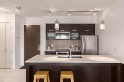 223 3333 Main Street, Vancouver, BC, Vancouver — Apartment/Condo for sale