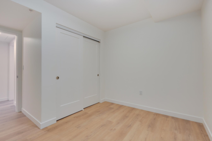 Hallway Photo of 113 390 Guilby Street, Coquitlam, BC