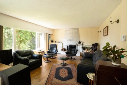 1238 Gower Point Road, Gibsons, BC, Gibsons — Single Family Residence for sale