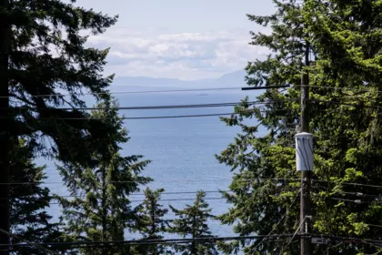 1238 Gower Point Road, Gibsons, BC, Gibsons — Single Family Residence for sale