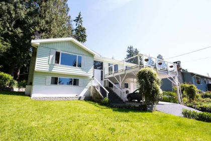 1238 Gower Point Road, Gibsons, BC, Gibsons — Single Family Residence for sale