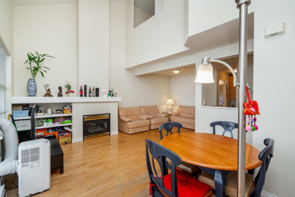 Kitchen Island Photo of 20 7111 Lynnwood Drive, Richmond, BC