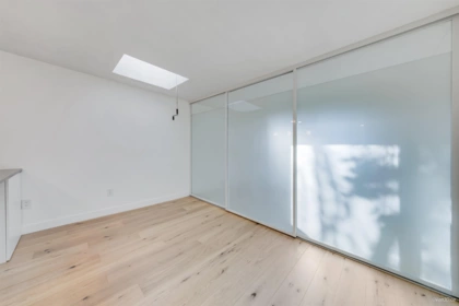 Basement Recreation Room Photo of 303 1545 E 2nd Avenue, Vancouver, BC