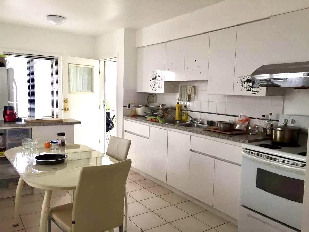 Family Room Photo of 261 E 65th Avenue, Vancouver, BC