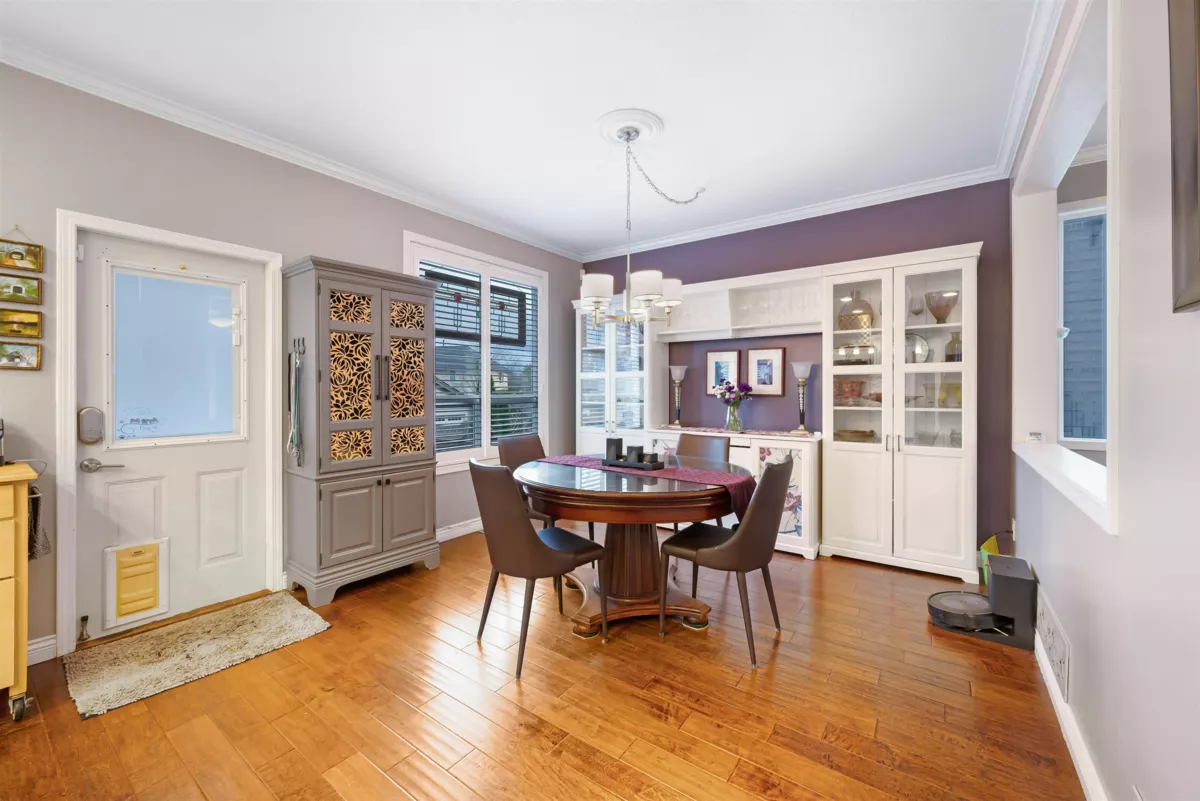 Powder Room Photo of 5742 148 Street, Surrey, BC