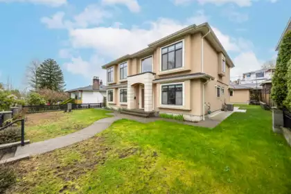 Backyard Photo of 4346 Wildwood Crescent, Burnaby, BC