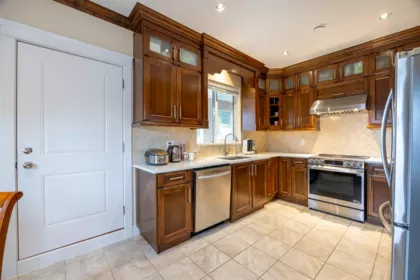 Breakfast Nook Photo of 4346 Wildwood Crescent, Burnaby, BC