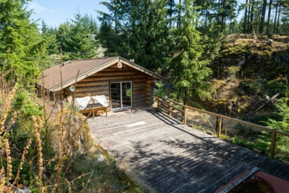 Garden / Landscaping Photo of 360 Salal Road, Bowen Island, BC