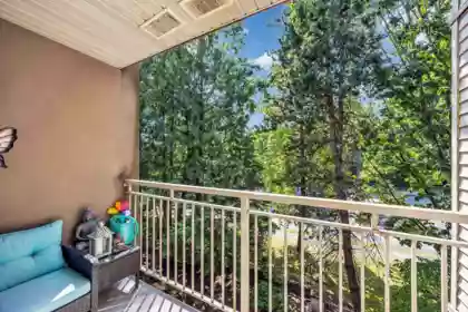 Laundry Room Photo of 310 15220 E Guildford Drive, Surrey, BC