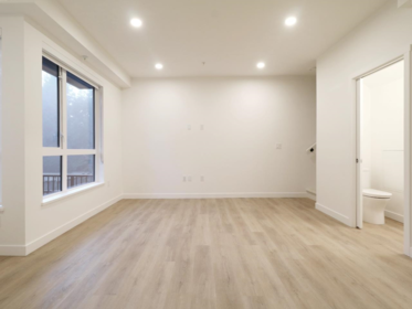 Walk-In Closet Photo of 112 390 Guilby Street, Coquitlam, BC