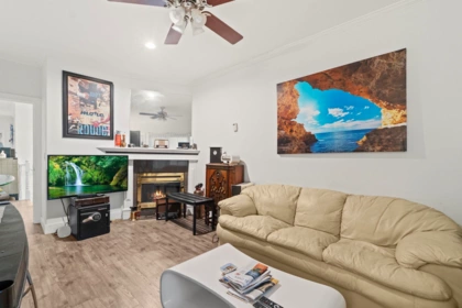 1405 Edinburgh Street, New Westminster, BC