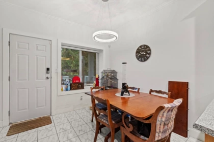 Kitchen Island Photo of 1405 Edinburgh Street, New Westminster, BC