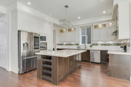 Breakfast Nook Photo of 27916 Conductor Drive, Abbotsford, BC