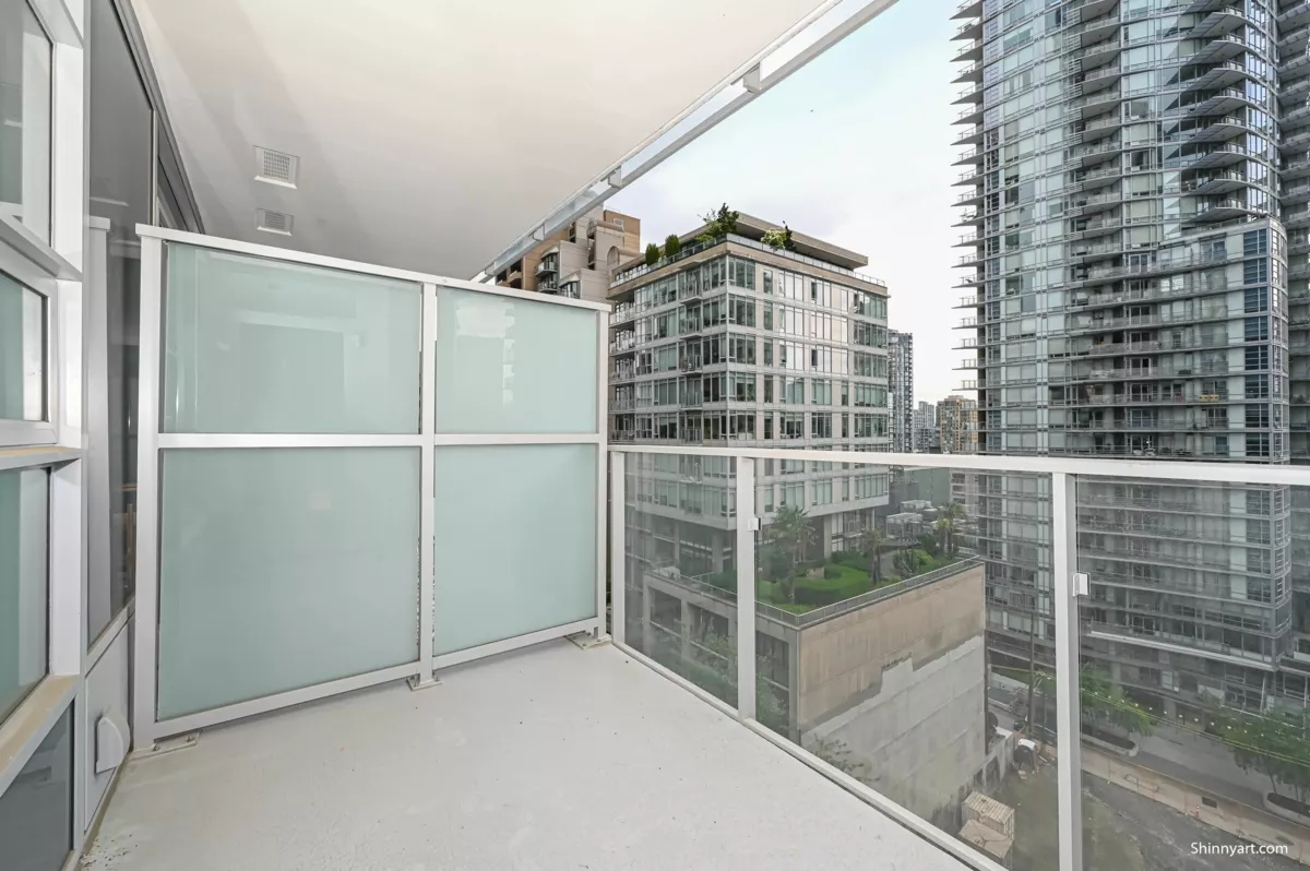 Bedroom 2 Photo of 1009 1289 Hornby Street, Vancouver, BC