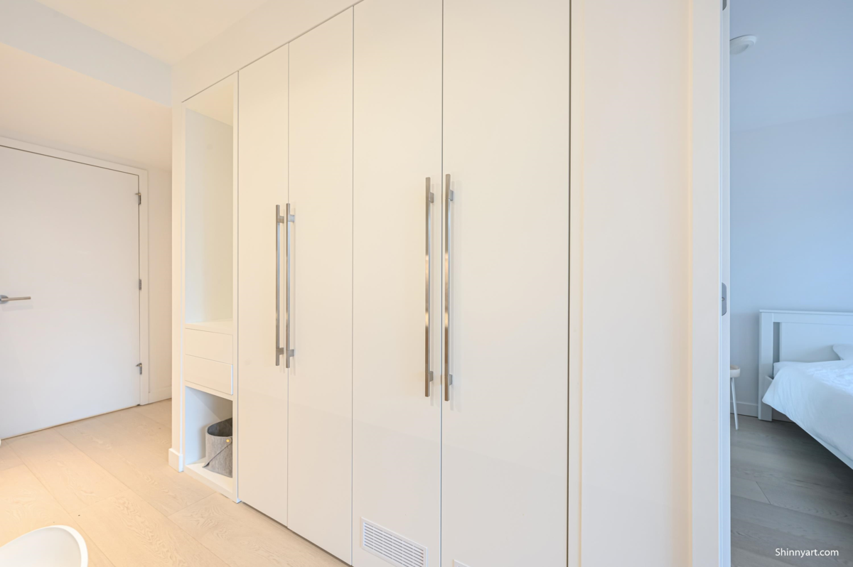 Laundry Room Photo of 1009 1289 Hornby Street, Vancouver, BC