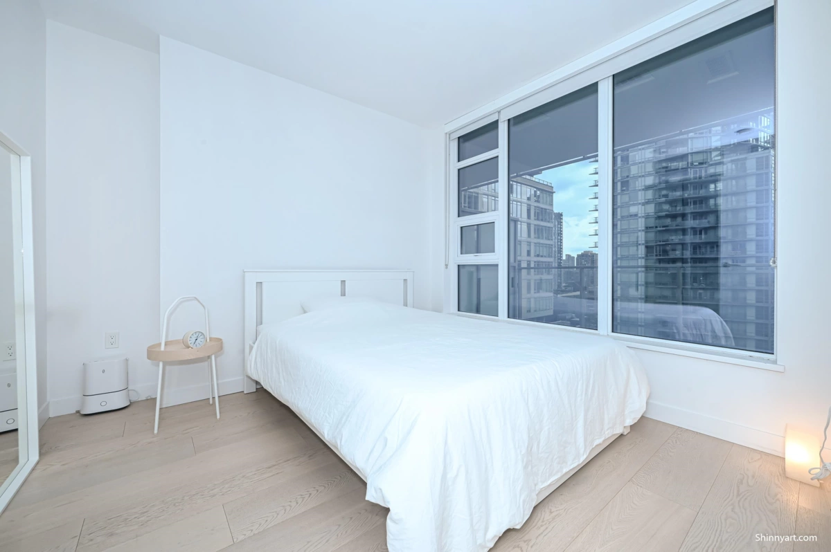 Pantry Photo of 1009 1289 Hornby Street, Vancouver, BC