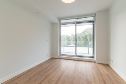 Basement Recreation Room Photo of 401 1500 Fern Street, North Vancouver, BC